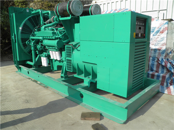 巢湖发电车出租-柴油发电机散热器怎样散热