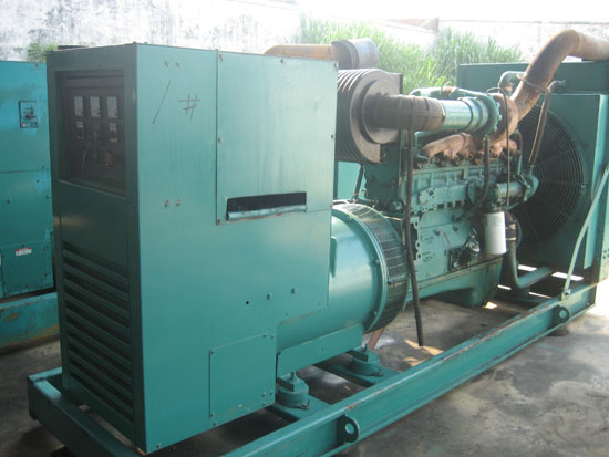 巢湖租赁发电机- 发电机碳刷磨损的原因是什么