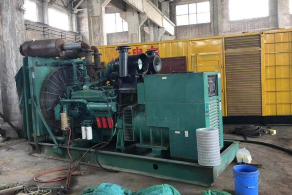 巢湖发电机组的空气滤清器应该如何保养？