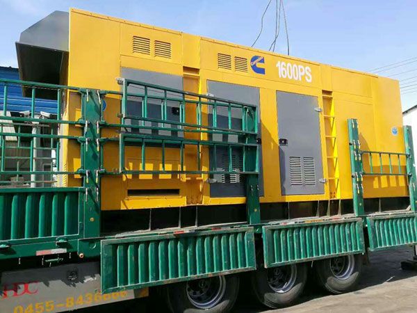 巢湖测量水冷式机油散热器密封件尺寸时的注意事项有哪些？