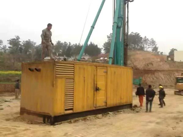 巢湖如何判断水冷式机油散热器密封件是否需要更换？